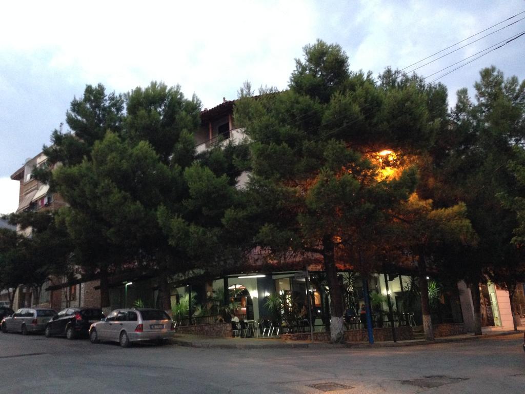 Joy Hotel Saranda Extérieur photo