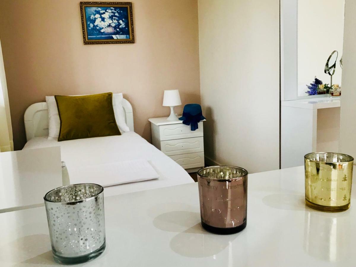 Joy Hotel Saranda Extérieur photo