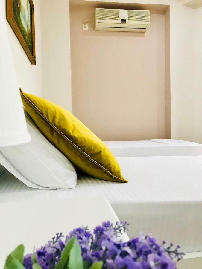 Joy Hotel Saranda Extérieur photo